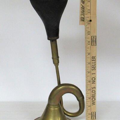 Antique Car Horn, Brass