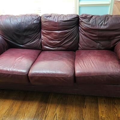 Burgundy Leather Sofa 89x36x31 seat 18