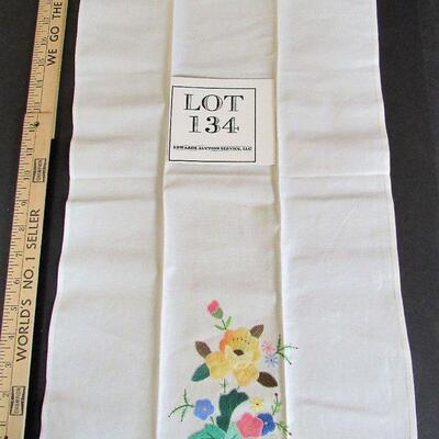 Pretty Vintage Kitchen Towel