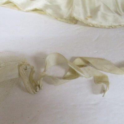 Vintage Wedding Dress For Doll 15-17", and Veil