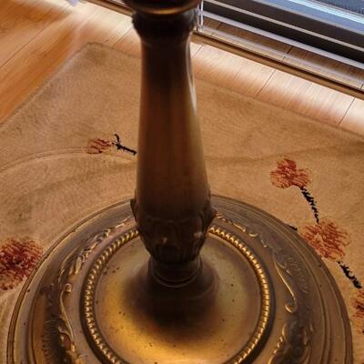 Three Way Pedestal lamp