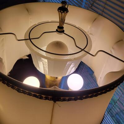 Three Way Pedestal lamp