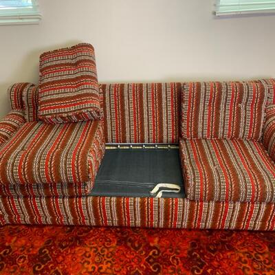 Vintage Sofa With Pull Out Bed