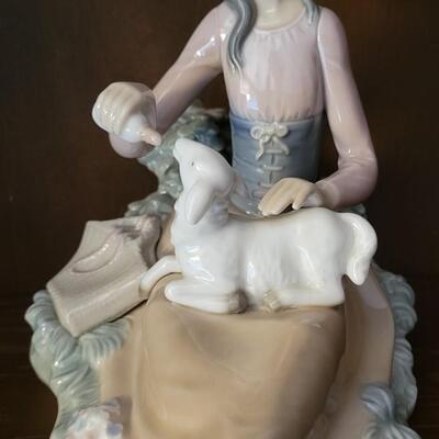 Llardo 'LITTLE BO PEEP'