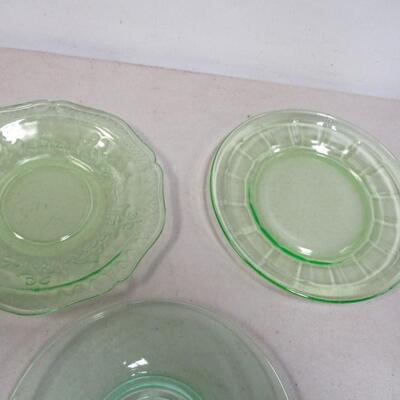 Green Uranium Vaseline Depression Plates