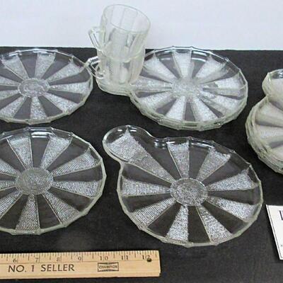 Lot of Vintage Jeanette Glass Dewdrop Snack Trays and Cups