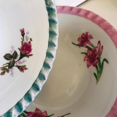 Set of 4 Japan Made Floral Bowls