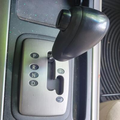 2005 KIA SORENTO