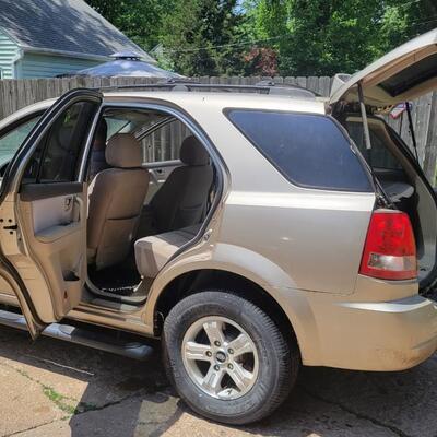2005 KIA SORENTO