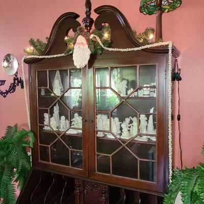 Lot 403: #900 Mahogany Antique Secretary Desk, Book/Display Cabinet