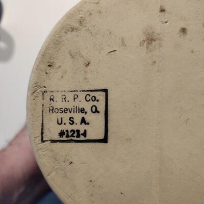2 Pieces of Pottery