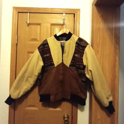 MENS WESTERN JACKET AND FELT HAT