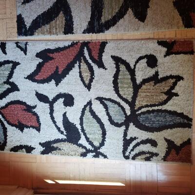 2 Rugs