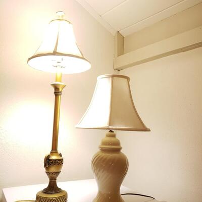 2 Lamps