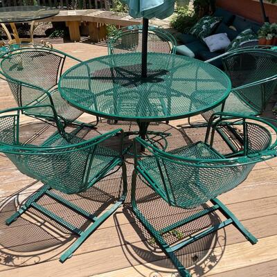 MID CENTURY MODERN RUSSELL WOODARD ARNOLD PALMER PATIO SEVEN CHAIRS AND TABLE
