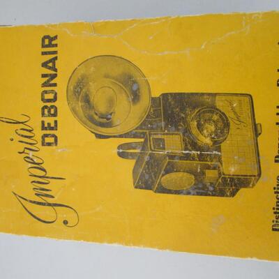 #3 Vintage Imperial Debonair Camera Model 810 with Supplies