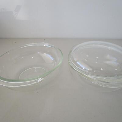#21 Pyrex bowls