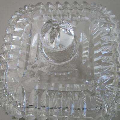 #26 Decorative serving dishes