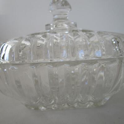 #26 Decorative serving dishes