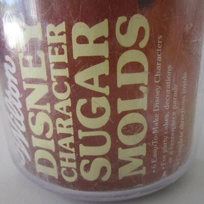 #28 Disney 5 sugar molds