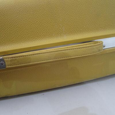 #47 Vintage JCP by Samsonite Aspen suitcase
