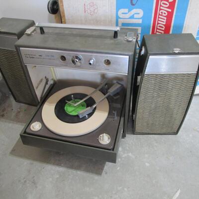 #52 Vintage Admiral Four speaker stereo high fidelity