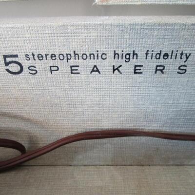#52 Vintage Admiral Four speaker stereo high fidelity