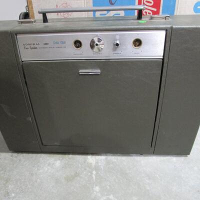 #52 Vintage Admiral Four speaker stereo high fidelity