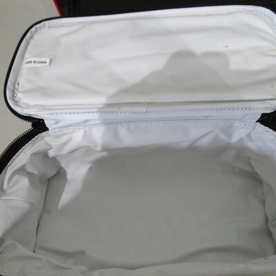 #72 Vitamixer rolling case with small bag