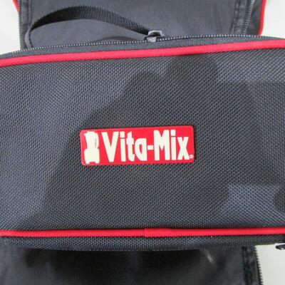 #72 Vitamixer rolling case with small bag