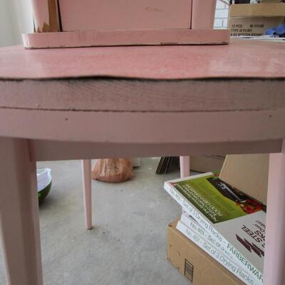 #73 Vintage Pink dressing table with stool