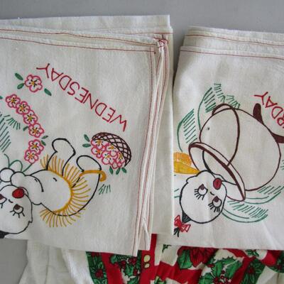 #74 Dish towels and oven mitt, canvas bags