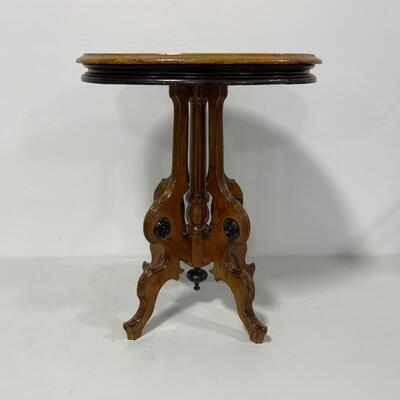 .103. Cottage Victorian Oval Table | c. 1870
