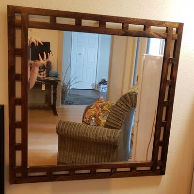 2 Mirrors