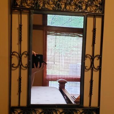 2 Mirrors