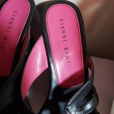 Ladies Shoes