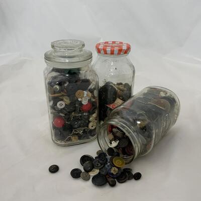 .130. Diggerâ€™s Paradise! | 3 Jars of Antique and Vintage Buttons