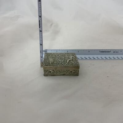 .133. Sterling Silver Trinket Box