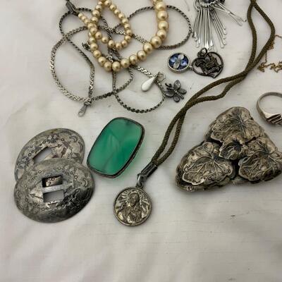 .139. Small Gold and Silver Mix