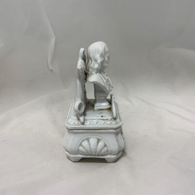 .147. Rare Find | Franklin Porcelain Trinket Box | c. 1860