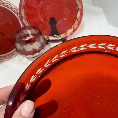 .154. Five Bohemian Glass Pieces | c. 1860