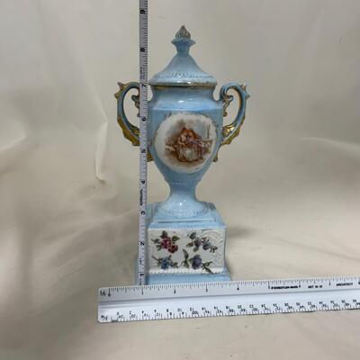 .157. Porcelain German Urn | c. 1890