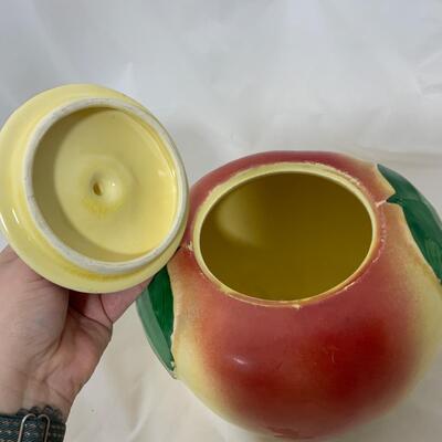 .183. 1930s Apple Kitchen Suite