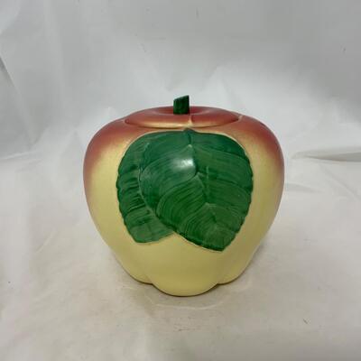 .183. 1930s Apple Kitchen Suite