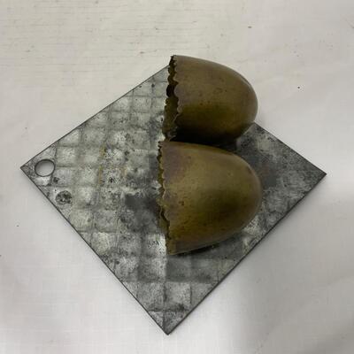 .190. Brass Egg Match Safe | c 1880