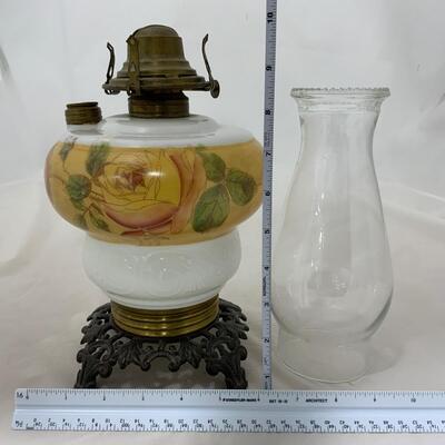 .199. Yellow Rose Kerosene Lamp | c. 1890