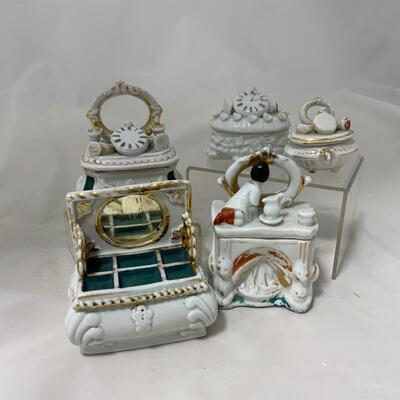 .208. Phenomenal Porcelain Trinket Dishes | c. 1860