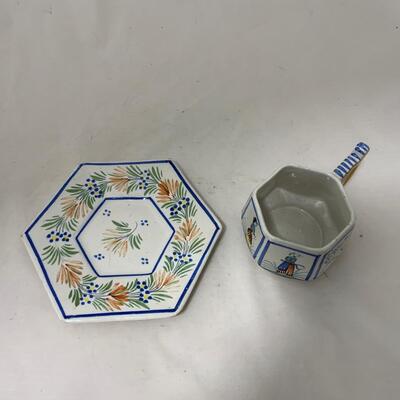 .214. Quimper Plate | Cup & Saucer | c. 1900