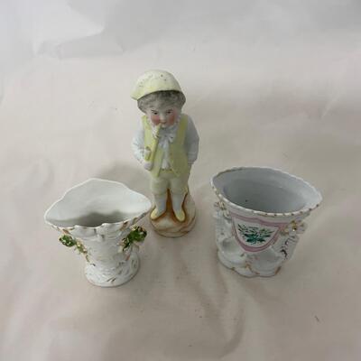 .225. Bisque Boy | Cottage Vases | c. 1870