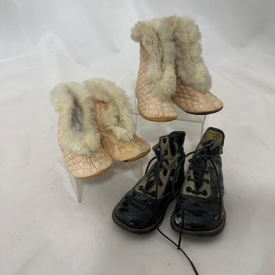 .235. Three Pair Childrenâ€™s Shoes